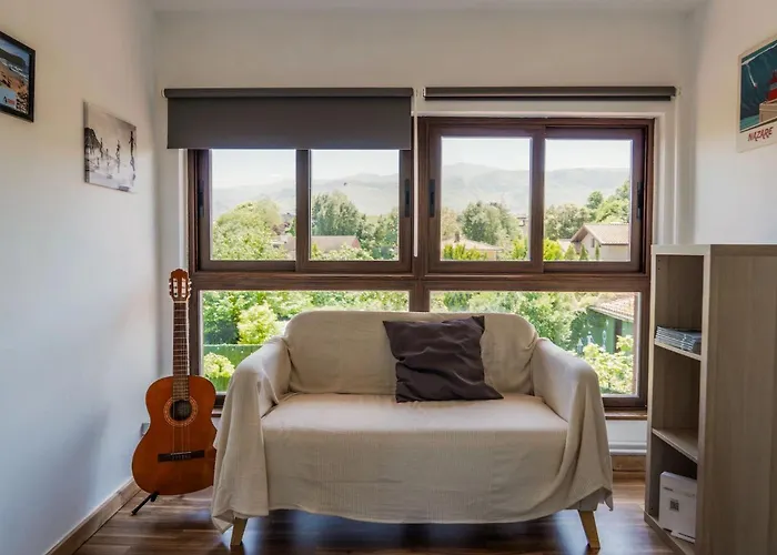 Seronda Surfhouse * Poo De Llanes