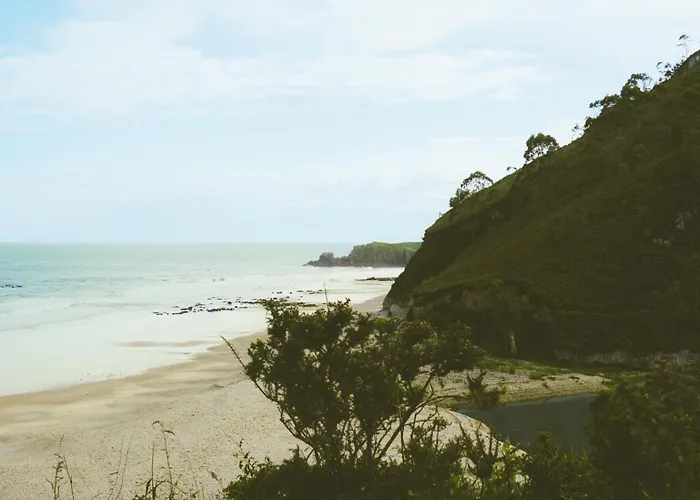 Seronda Surfhouse Hostel