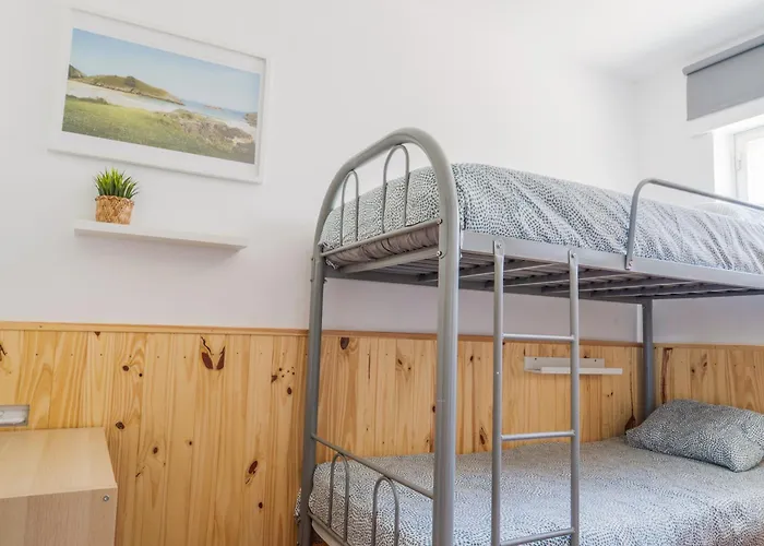 Seronda Surfhouse Poo De Llanes