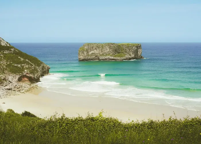 Seronda Surfhouse Hostel